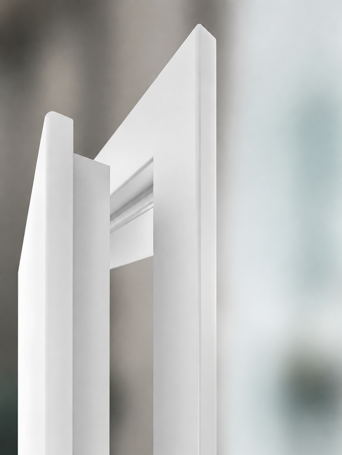 Rebated door leaf meeting the frame